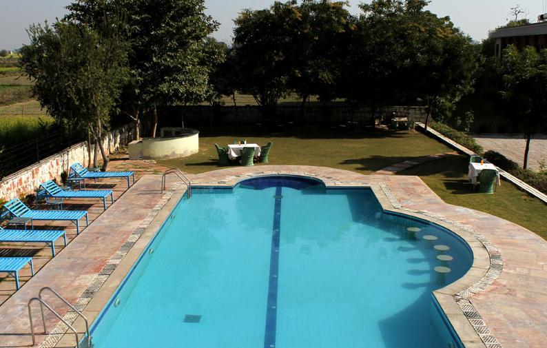 Kadamb Kunj Resort Bharatpur Eksteriør bilde
